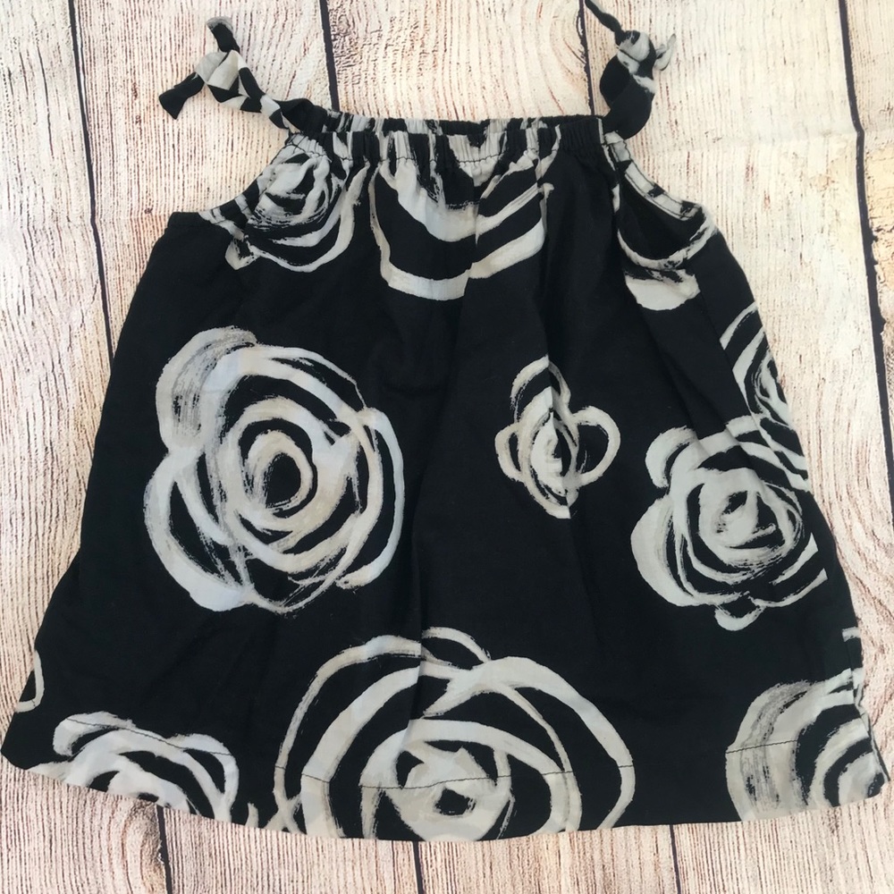 EUC Black Floral Baby Gap 2t